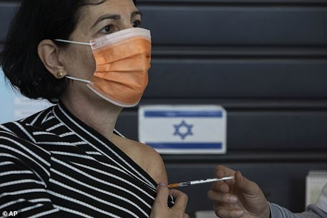 Israel Tercepat Memberi Vaksin Dosis ke-4, tetapi Hasilnya Mengecewakan - JPNN.com