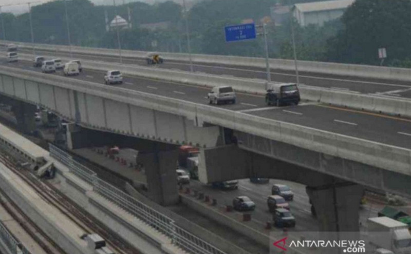 Tutup Sebagian Ruas Tol Japek Arah Cikampek, Begini Penjelasan Jasa Marga