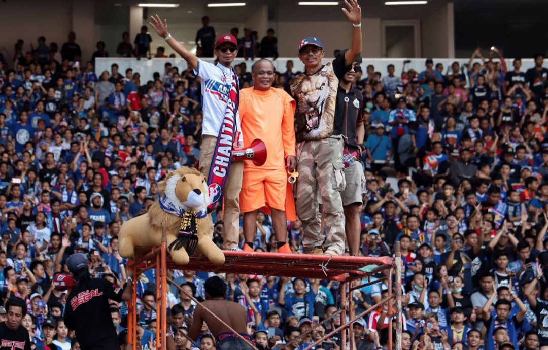 Duka The Jakmania Atas Meninggalnya Bang Sapri, Kenangan ...