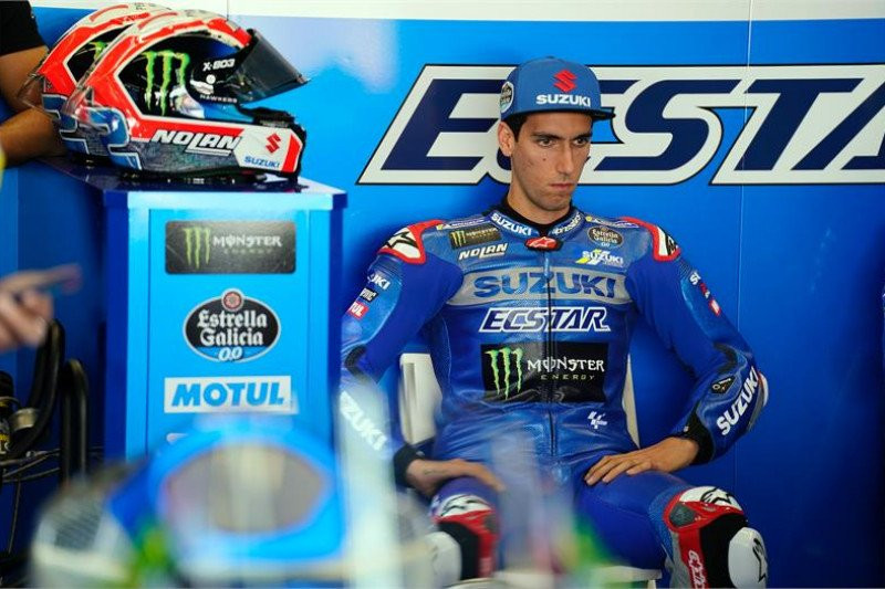 Pembalap MotoGP asal Spanyol Kecelakaan, Cederanya Mengkhawatirkan?