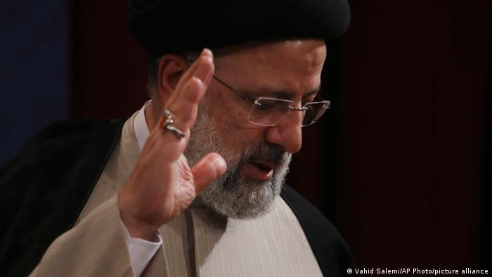 Presiden Iran Ebrahim Raisi Dipastikan Tewas dalam Kecelakaan - JPNN.com