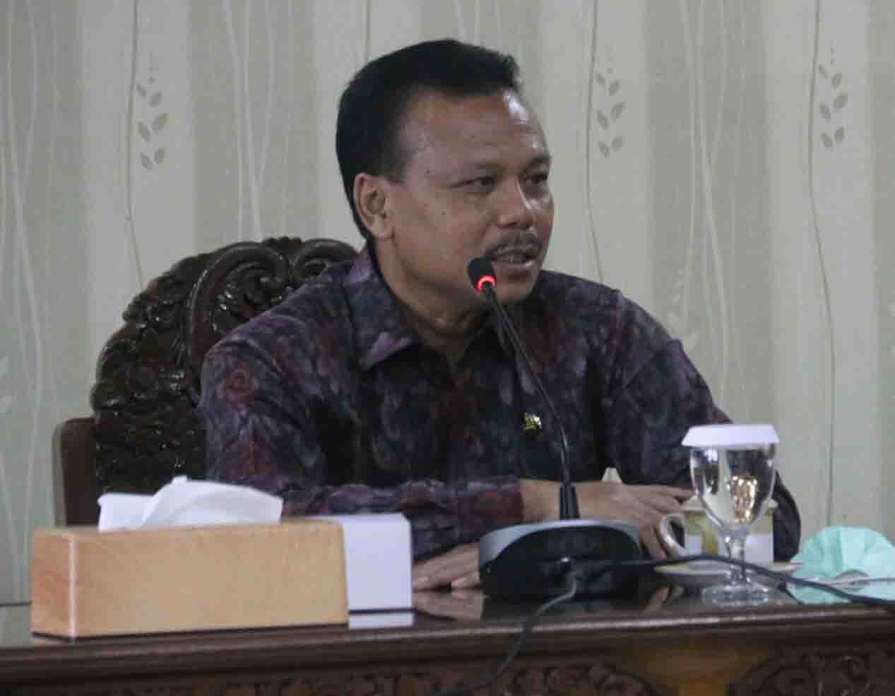 Sekda Bali Sentil Investor Buntut OTT Bendesa Adat Berawa, Diminta Berproses - JPNN.com Bali