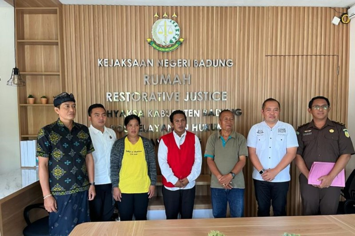 Jaksa Badung Bali Stop Kasus Pengobatan Tinta Emas, Terungkap Ini Alasannya - JPNN.com Bali