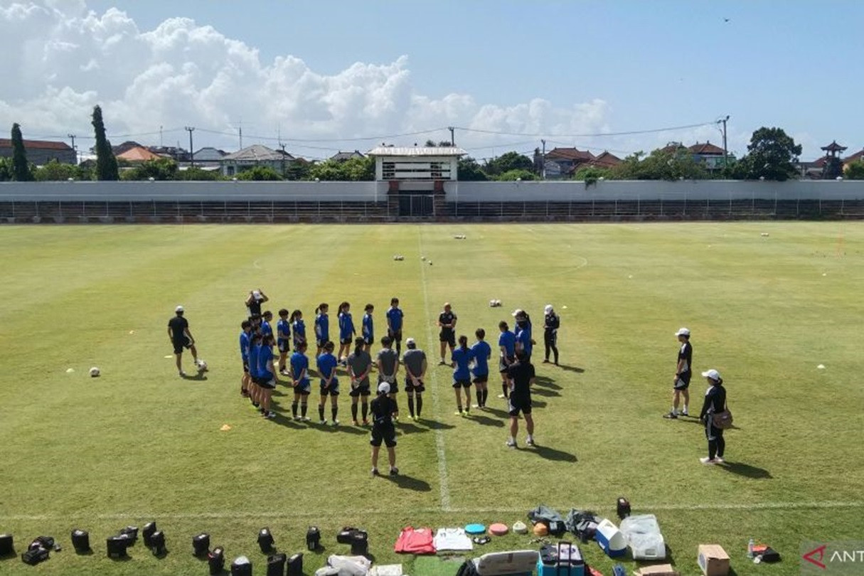 PSSI Menyiapkan 4 Stadion untuk Lokasi Latihan Kontestan Piala Asia U17 Wanita di Bali - JPNN.com Bali