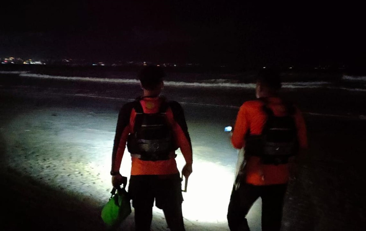 Minggu Malam 3 Korban Hilang Terseret Arus 2 Pantai di Bali, Basarnas Bergerak - JPNN.com Bali