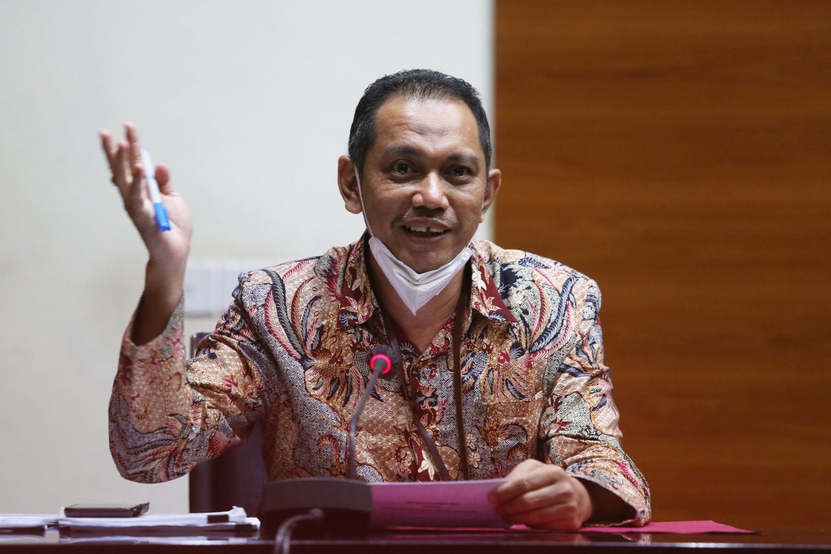 Hakim di Surabaya Kena OTT KPK, Barang Bukti Ratusan Juta Rupiah Diamankan - JPNN.com