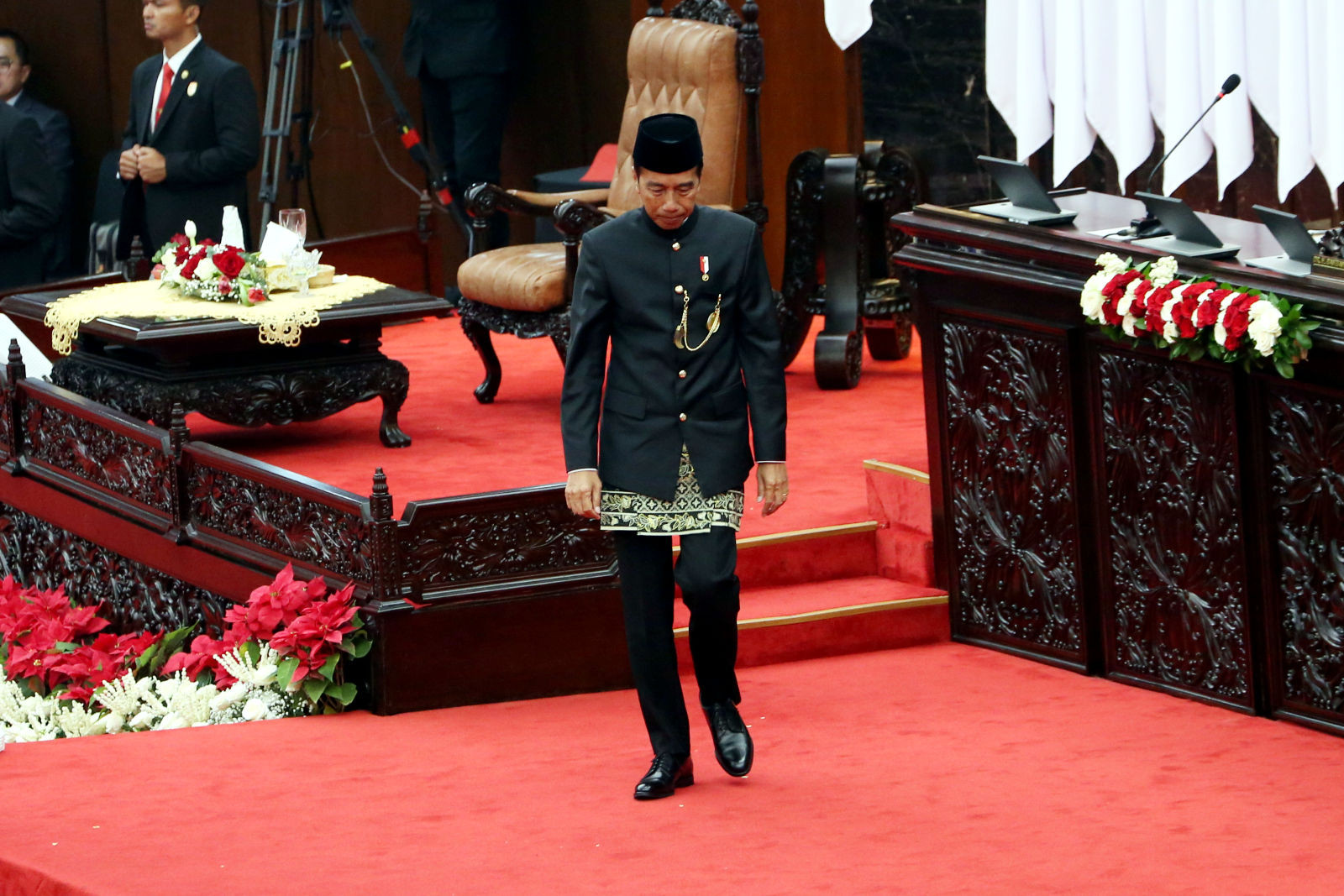 Presiden Jokowi pada Sidang Tahunan MPR dan Sidang Bersama DPR - DPD Tahun 2024 di Gedung Nusantara, Kompleks Parlemen, Senayan, Jakarta, Jumat (16/8). Foto: Ricardo/JPNN