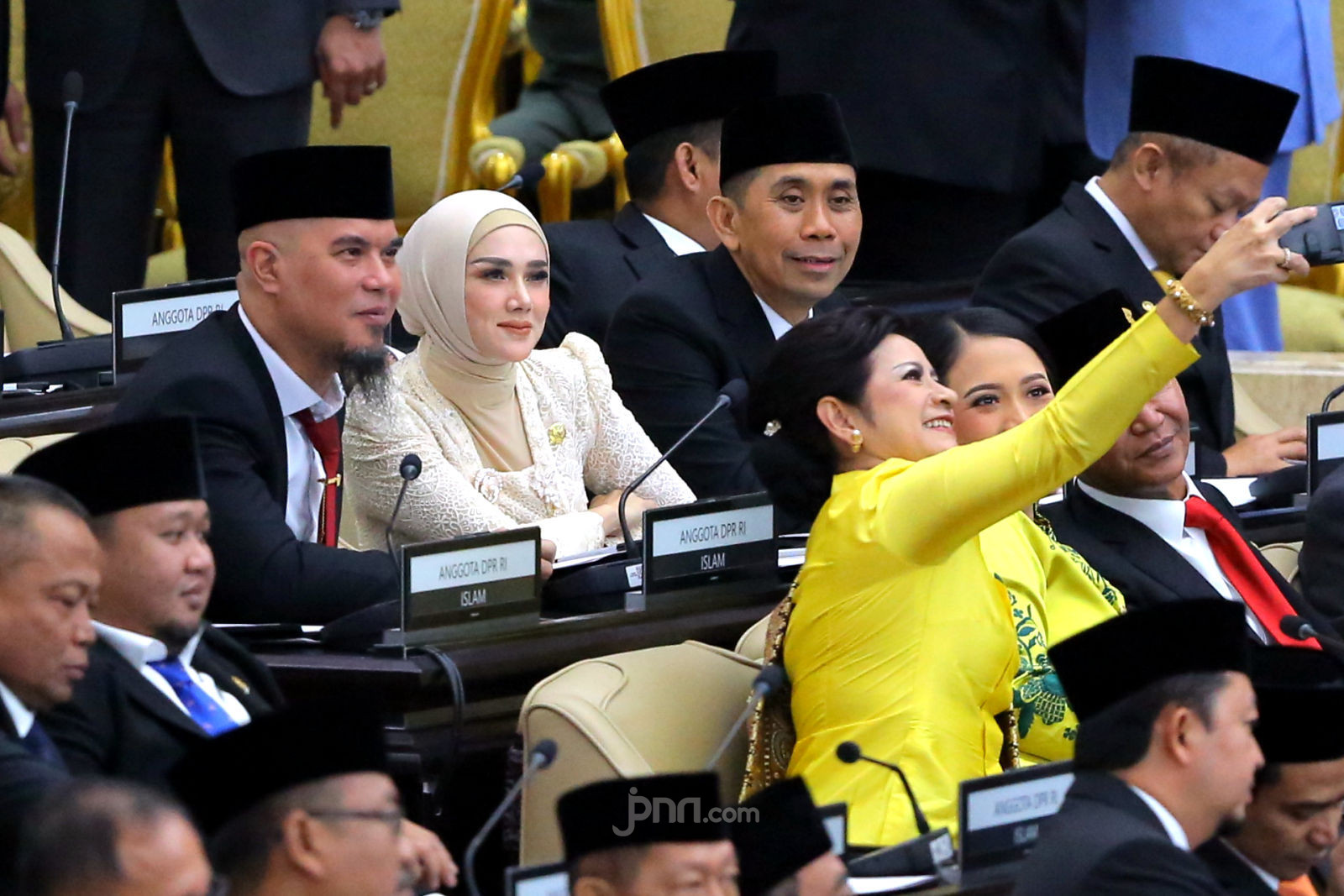 Tersangkut Rayen Pono, Ahmad Dhani: Itu Slip of The Tongue, Yang Mulia - JPNN.com