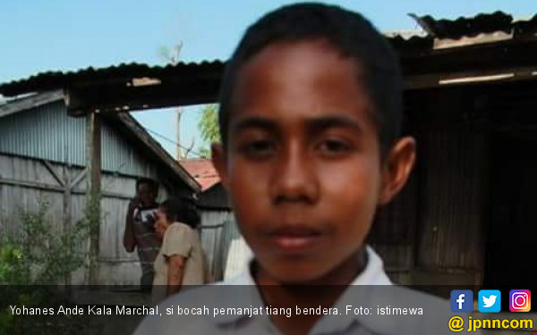 Keinginan Bocah Pemanjat Tiang Bendera saat Bertemu Jokowi