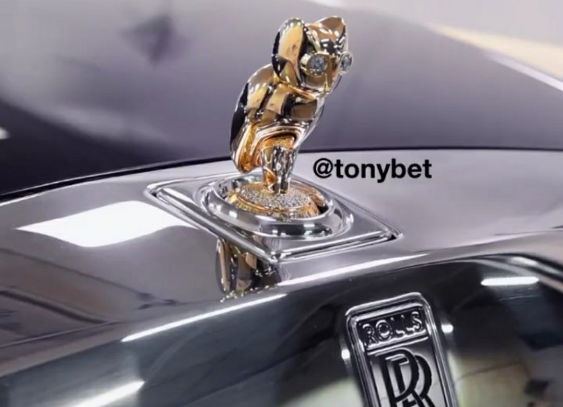 Menilik Rolls Royce Phantom Mansory Milik Rapper Drake, Hanya 1 di Dunia