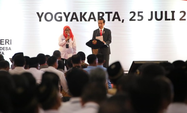 Presiden Jokowi Minta Laporan Dana Desa gak Ribet