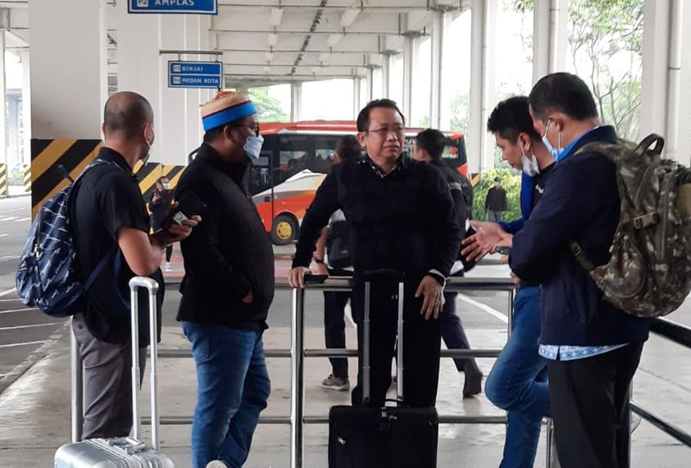 Ssst, Elite Demokrat Pergoki Marzuki Alie di Bandara Kualanamu Jelang KLB