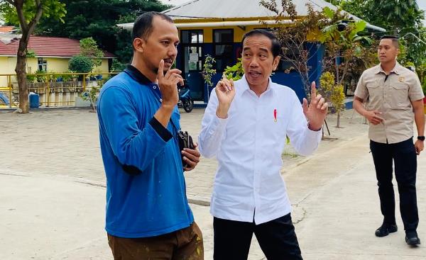 Sidak ke Waduk Pluit, Presiden Jokowi: Ini enggak Jalan?