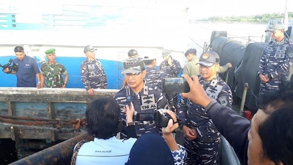 TNI AL Sukses Menggagalkan Penyelundupan Miras dari Malaysia