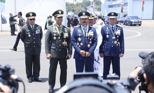 TNI Tampilkan Pesawat Tanpa Awak di HUT Ke-74 TNI
