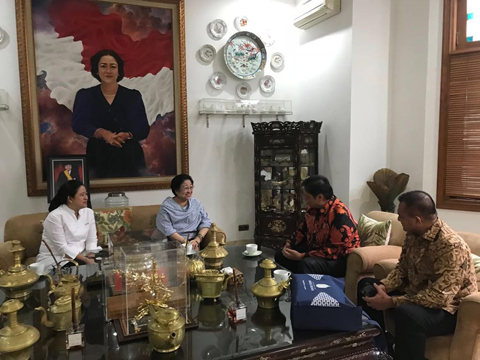 Lihat! Megawati dan Airlangga Bahas Cawapres Jokowi