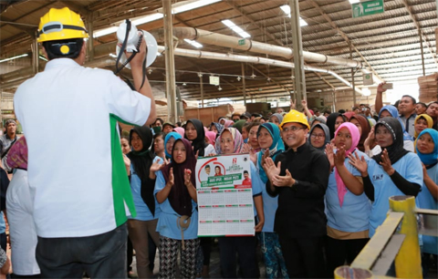 Ditemani Anas, Gus Ipul Temui Kelompok Perempuan Banyuwangi