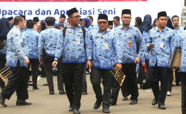 Presiden Jokowi Setuju Sistem Baru Pensiun PNS Mulai 2020