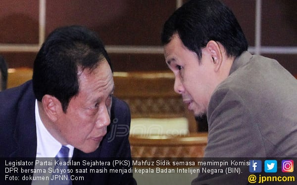 Sinyal Ustaz Mahfuz Dorong PKS Tinggalkan Prabowo demi Gatot