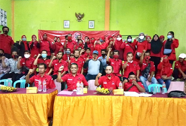 Kader PDIP Surabaya Terus Gerak, Kampanyekan Eri Cahyadi-Armuji Penerus Bu Risma