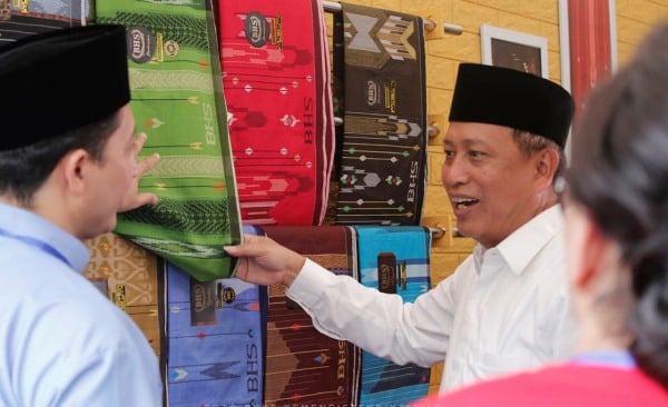 Menteri Nasir: Festival Sarung Indonesia Dorong Ekonomi Kerakyatan