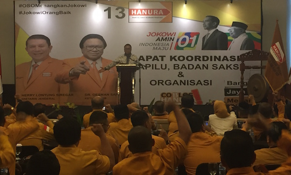 Dahysat! OSO Target Hanura Tiga Besar, Jokowi - Kiai Ma&#039;ruf Menang