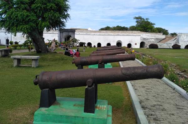 Benteng Marlborough Kokoh, Pernah Dibakar Rakyat Bengkulu