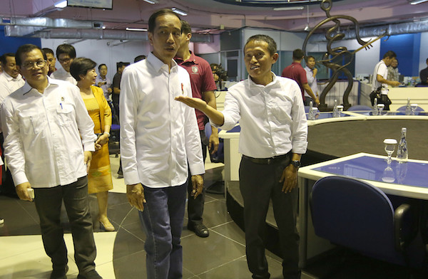 Jokowi Setuju Merevisi Pasal Karet Dalam UU ITE
