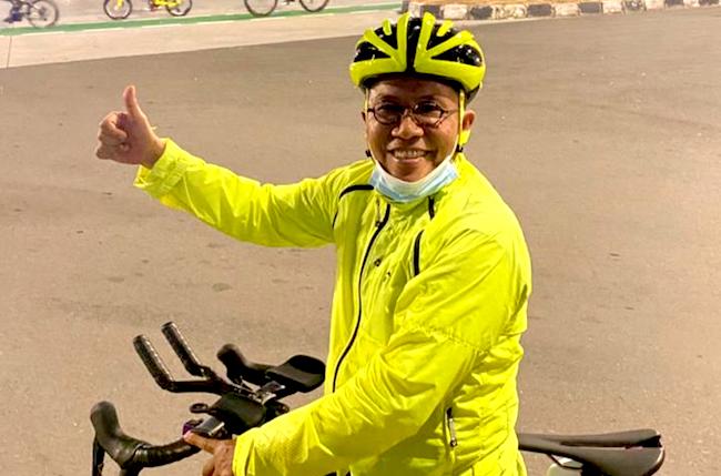 Gowes Malam di Bundaran Senayan, Tersentuh Tukang Pijat Bersepeda Berpelantang Pengajian