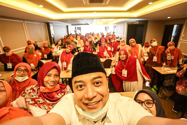 100 Koordinator Majelis Taklim Se-Surabaya Konsolidasi, Ikuti Bu Nyai Pilih Eri Cahyadi