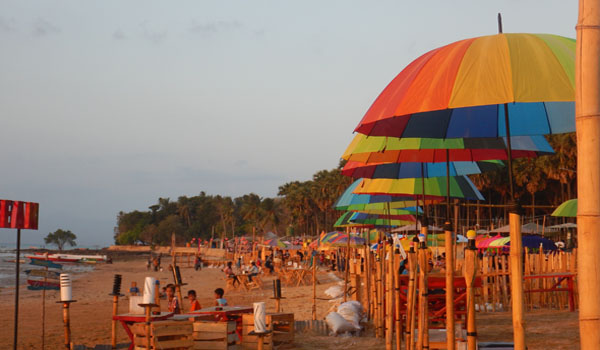 Sunset Romantis di Pantai Oesapa