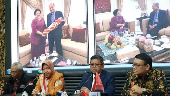 Salak Bali Bu Mega dan Strategi Mahathir di Pertemuan 4 Mata
