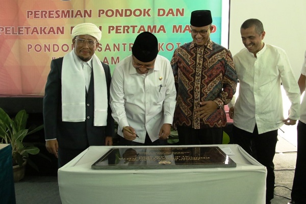 Mengenal KH Ahmad Imam Mawardi, Peraih Santri of The Year 