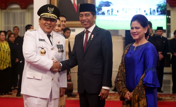 Dilantik di Istana Negara, Arinal - Chusnunia Resmi Pimpin Lampung 2019 - 2024