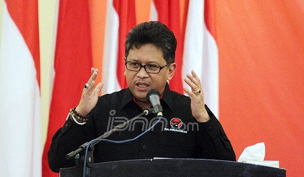 Catat, Ada Pernyataan Berbahaya Prabowo saat Debat Perdana