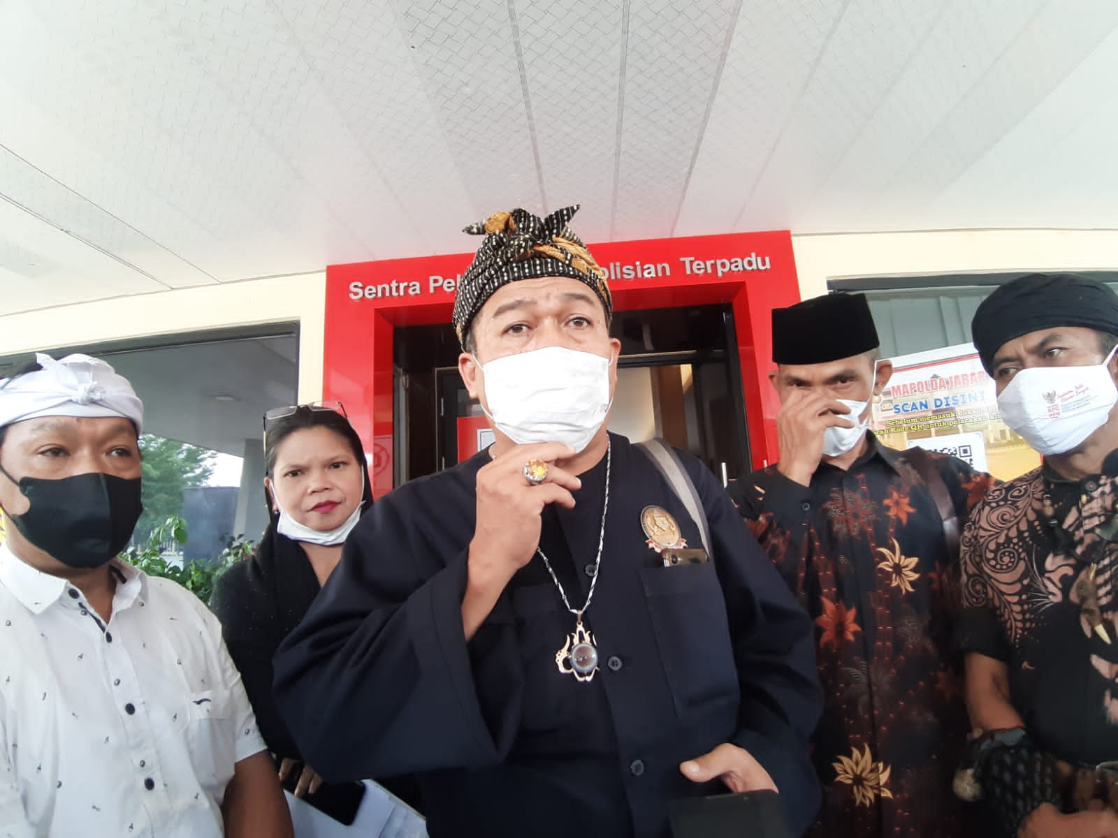 Majelis Adat Sunda Laporkan Arteria Dahlan ke Polda Jabar - JPNN.com Jabar