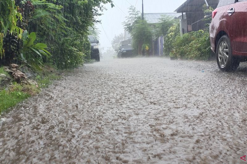 Cuaca Buruk di NTT: Alami HTH Kategori Sangat Pendek Hingga Waspada Bencana - JPNN.com Bali