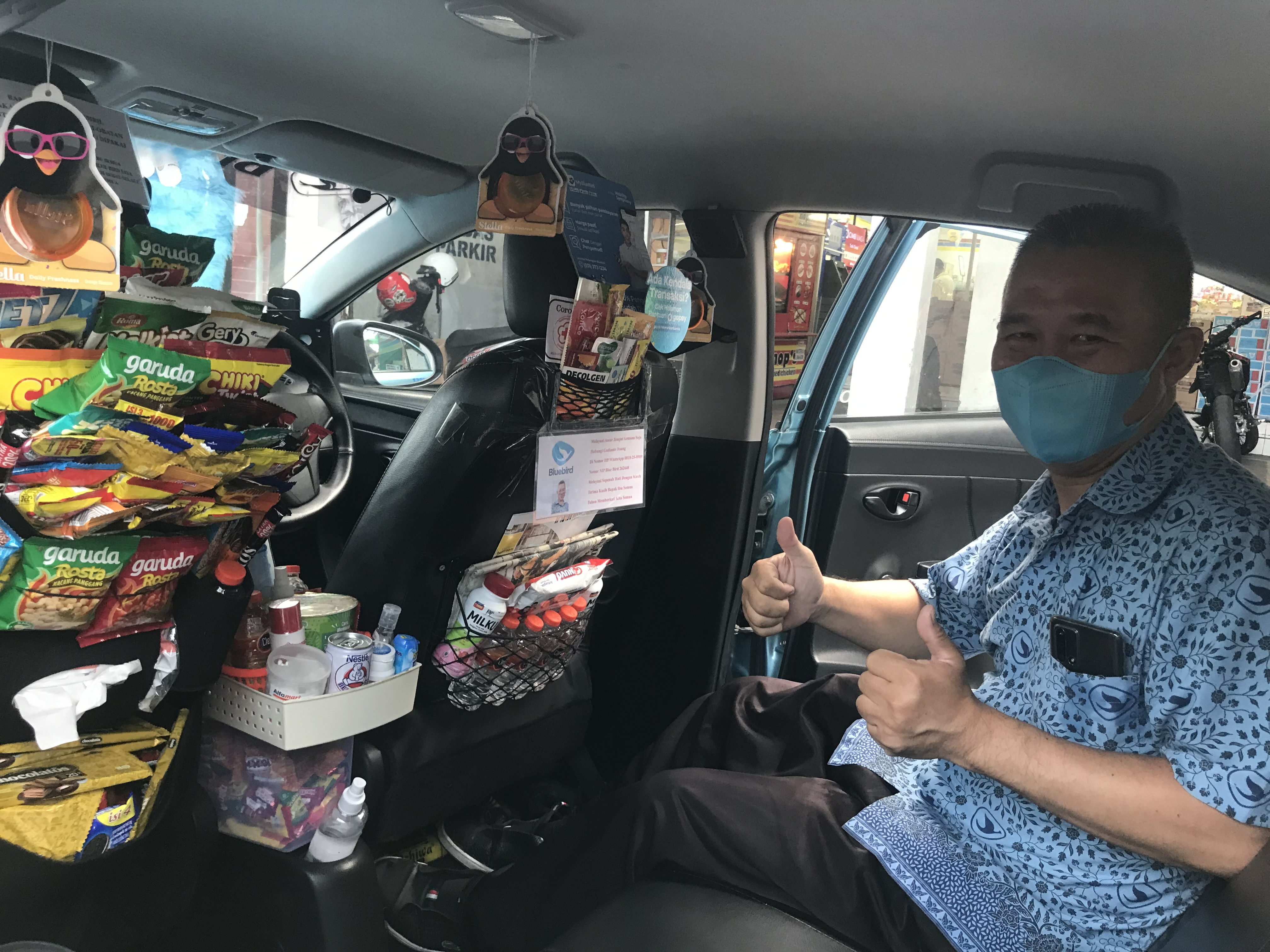 Setelah Viral, Penghasilan Sopir Taksi Gudianto Huang Meningkat - JPNN.com Jatim