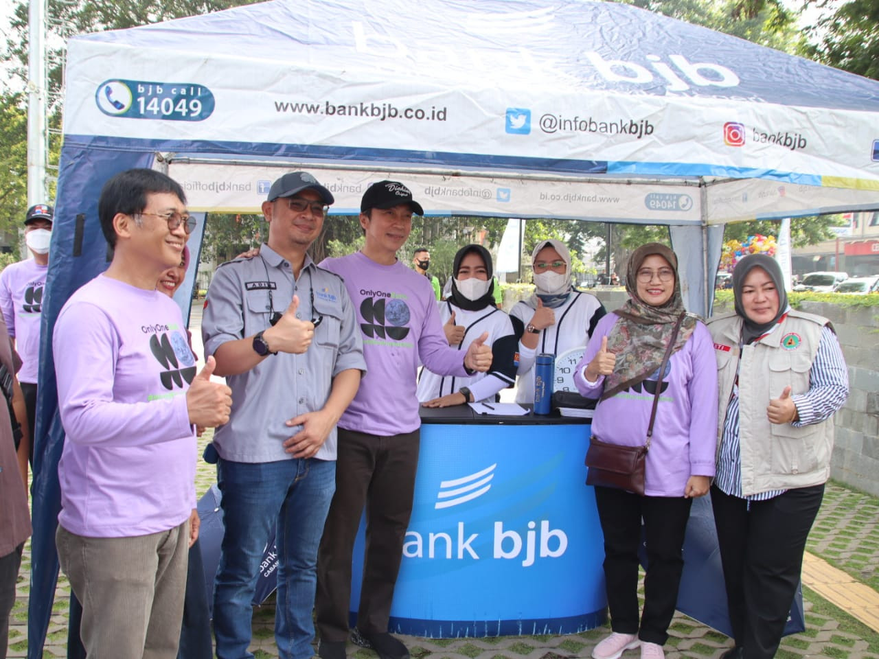 Bank Bjb Bogor Ajak Masyarakat Peduli Lingkungan - JPNN.com Jabar