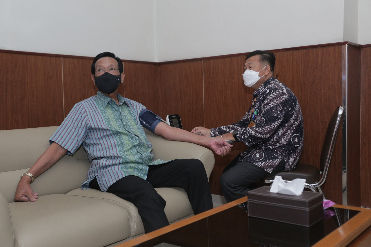 Sultan HB X Ungkap Kondisi Kesehatannya Seusai Pemeriksaan di RSUP Sardjito - JPNN.com Jogja