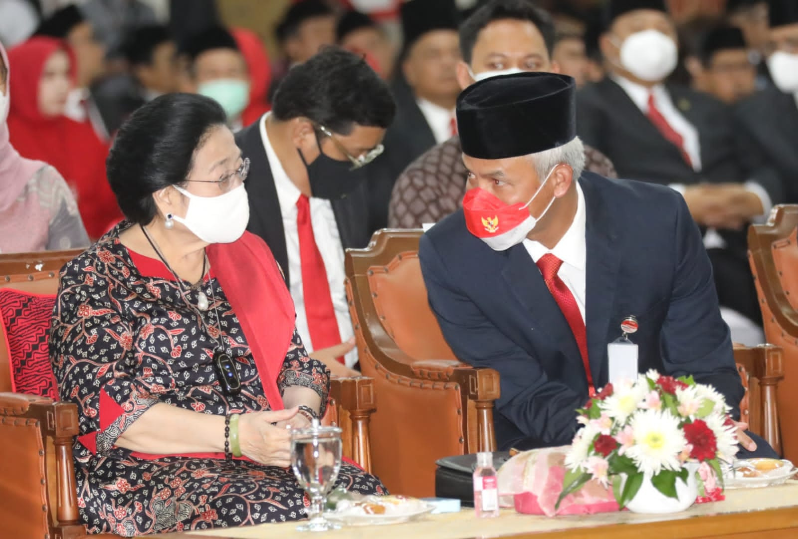 Kehadiran Megawati di Pelantikan Mbak Ita, Ganjar: Suntikan Semangat untuk Kader PDIP - JPNN.com Jateng