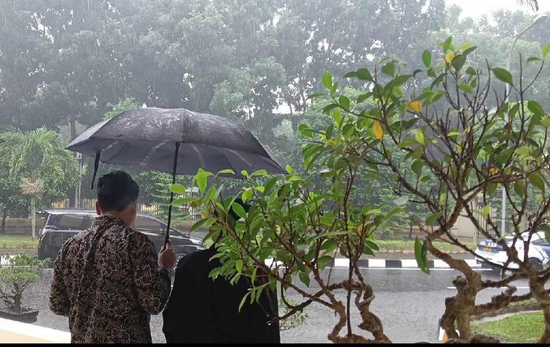 7 Daerah di Banten Bakal Dilanda Cuaca Ekstrem - JPNN.com Banten