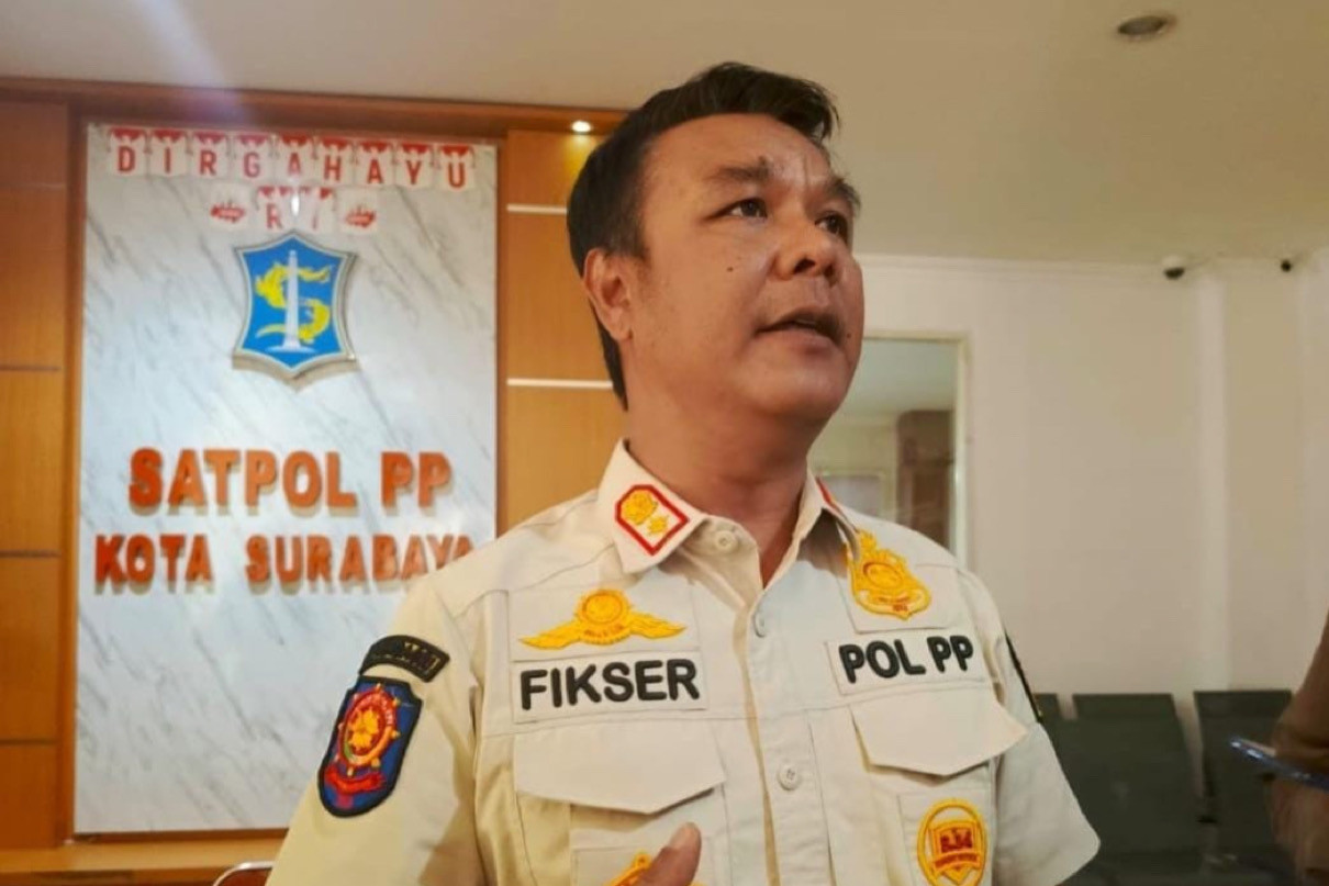 Pimpinan Serikat Buruh Kunjungi Satpol PP Surabaya, Utarakan Permintaan Maaf - JPNN.com Jatim