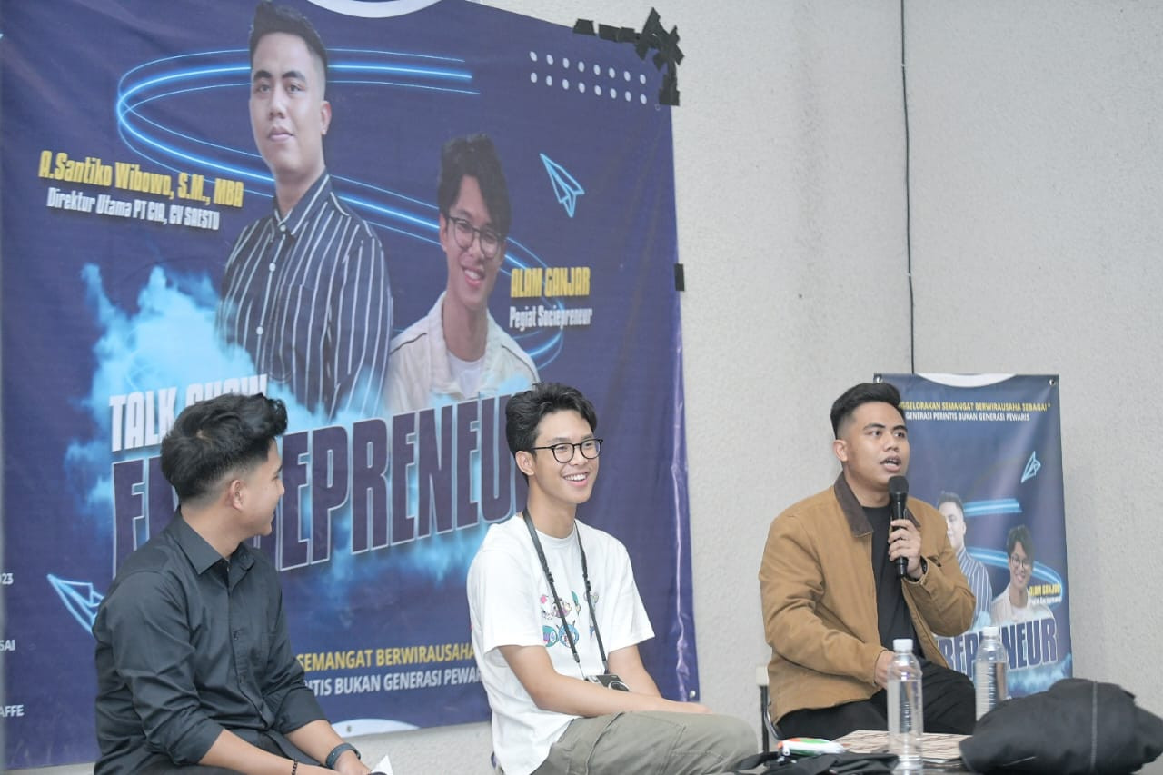 Alam Ganjar Berbagi Pengalaman Memulai Usaha Bersama HIPMI Perguruan Tinggi Kota Bandung - JPNN.com Jabar