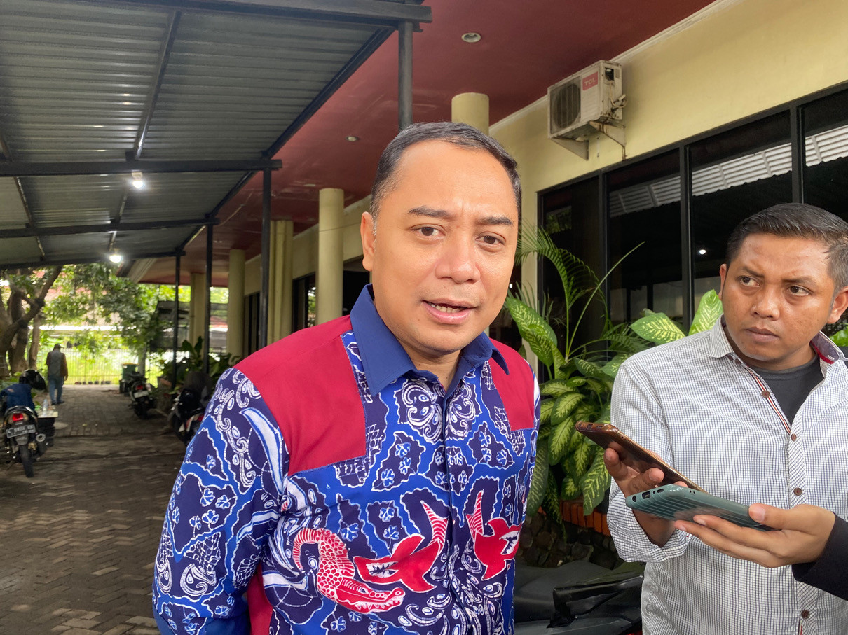 Pertama Kali, Wali Kota Surabaya Bakal Terima Tanda Kehormatan Ini dari Presiden - JPNN.com Jatim