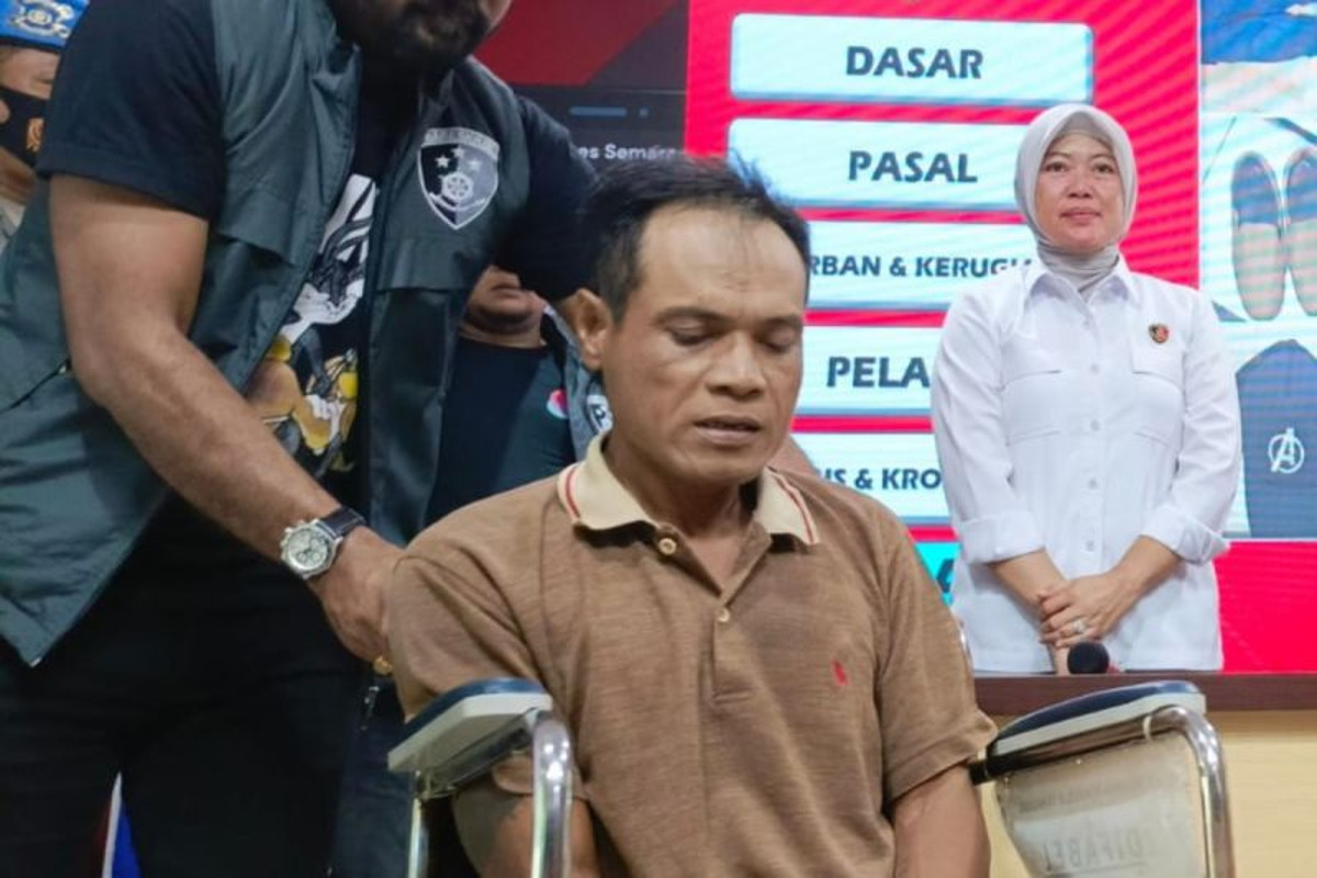 Dendam, Pria di Semarang Tikam Mantan Istri - JPNN.com Jateng