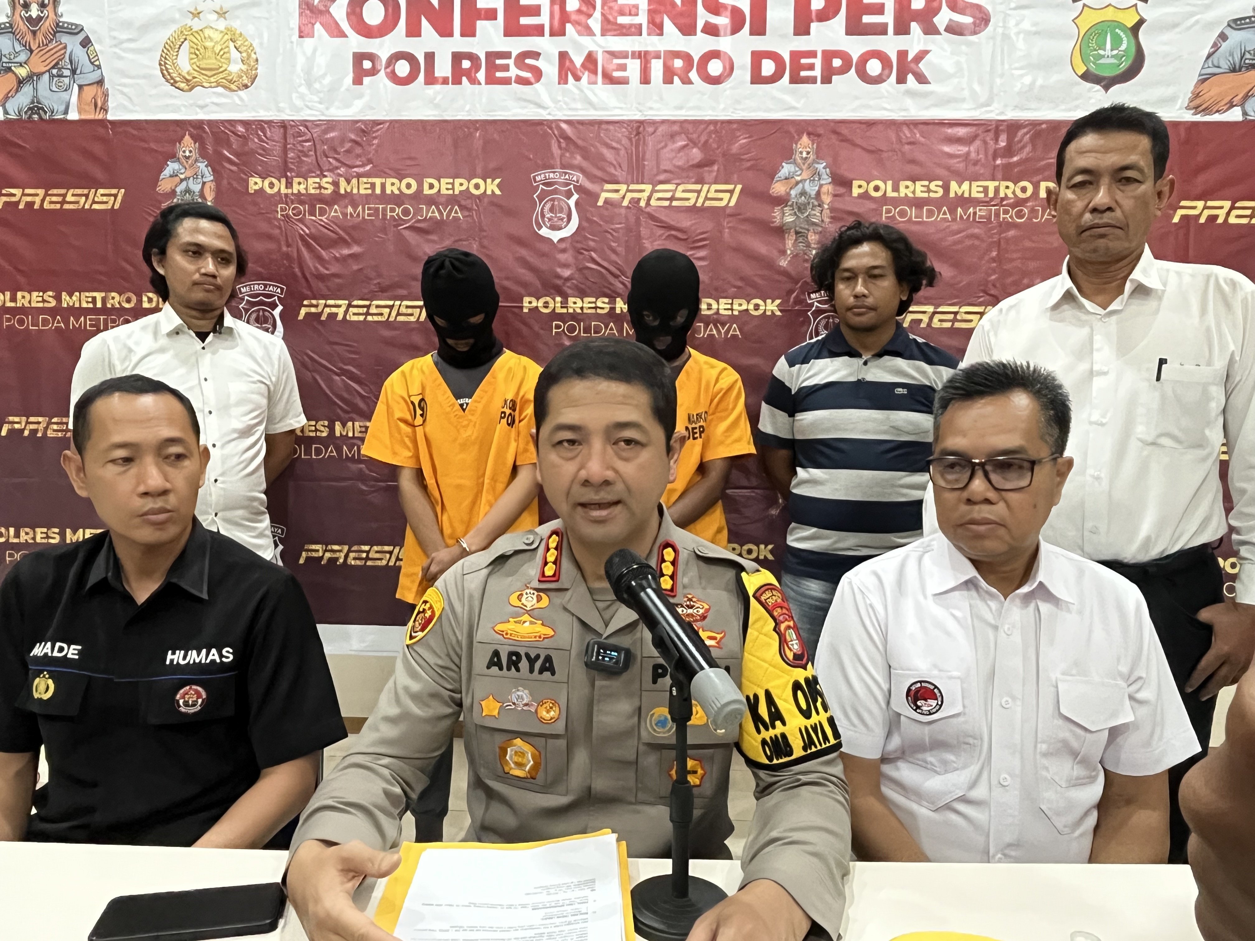 Polres Metro Depok Ungkap Kasus Peredaran Narkoba Jenis Sabu-sabu dan Likuid Ganja - JPNN.com Jabar