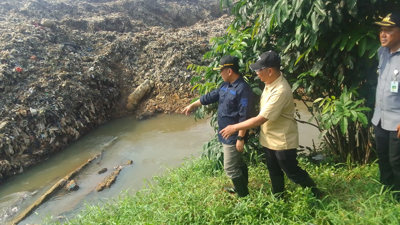 Akses Jalan Cipayung-Pasir Putih Terputus Akibat Banjir, Ini Langkah yang Akan Dilakukan Pemkot Depok - JPNN.com Jabar