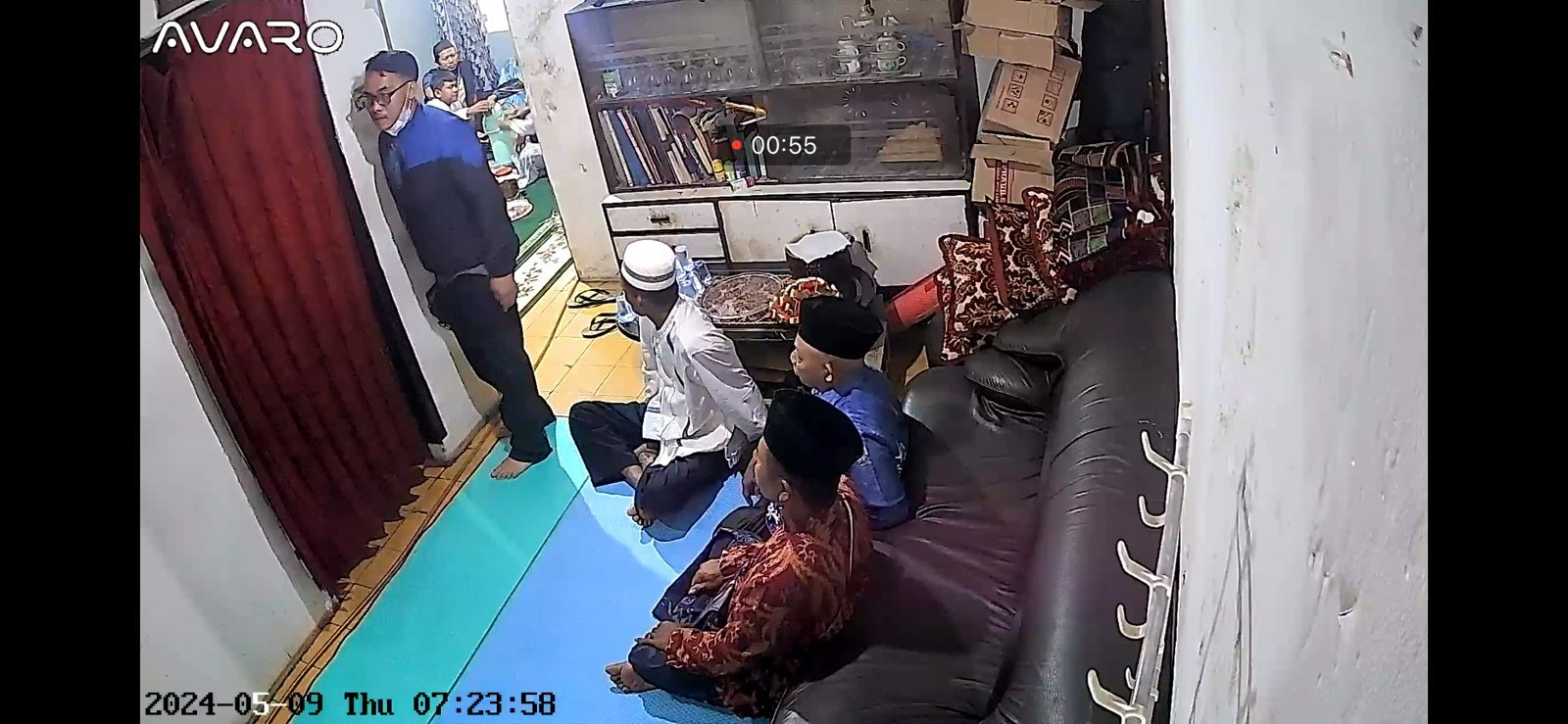 Modus Bertamu ke Rumah, Pencuri Gasak Uang Hingga Perhiasan di Bandung - JPNN.com Jabar