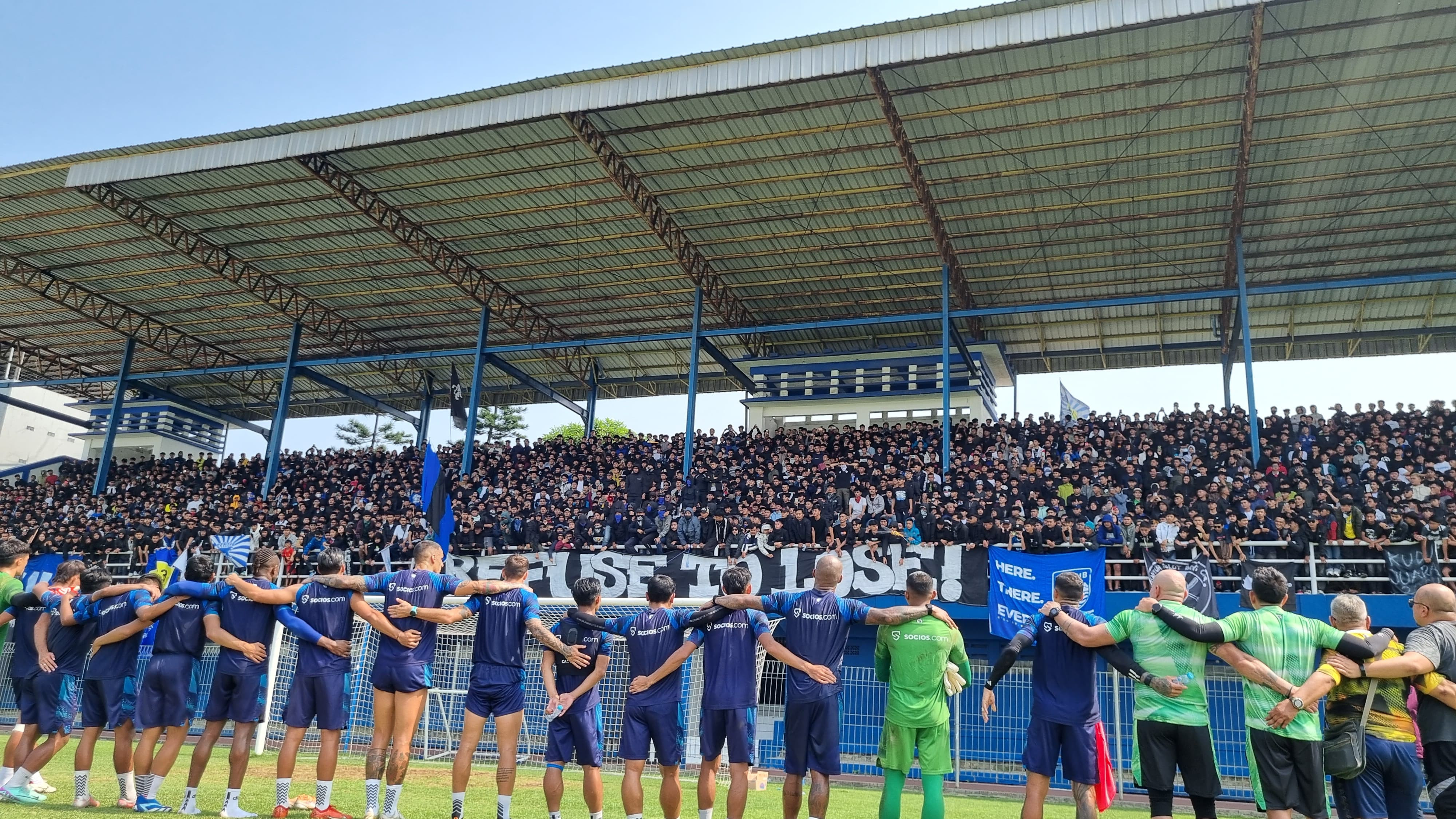 Persib Diuntungkan Pemindahan Tempat Pertandingan Kontra Bali United - JPNN.com Jabar